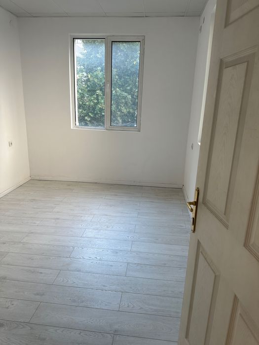 Дава се под наем Магазин в Пловдив, Център - 50 кв.м за 612 € - Снимка #4