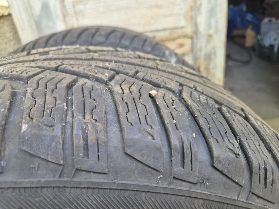 Set de cate 2 anvelope 245/45/R 18 Hankook Ventus + 225/60/R16