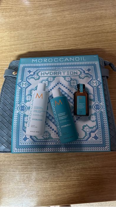 set moroccanoil par hidratare geanta