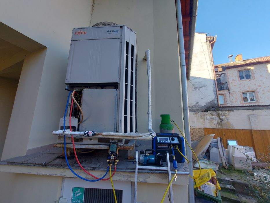 Reparații (service) aparate de Aer Conditionat Oradea