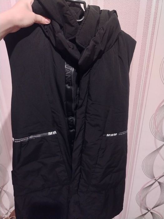Куртка безрукавка