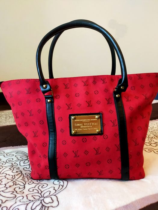 Продам сумку женскую