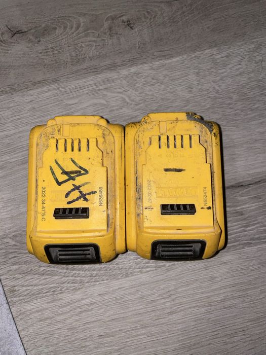 Батерии DEWALT 18V