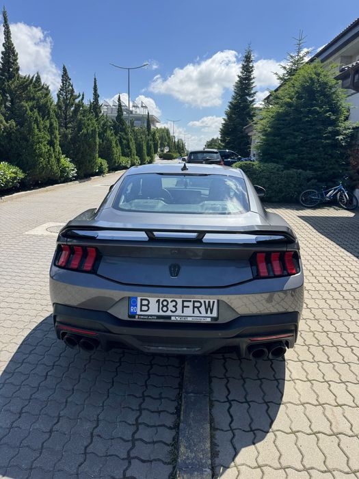 FORD Mustang 2025 — imagine 4