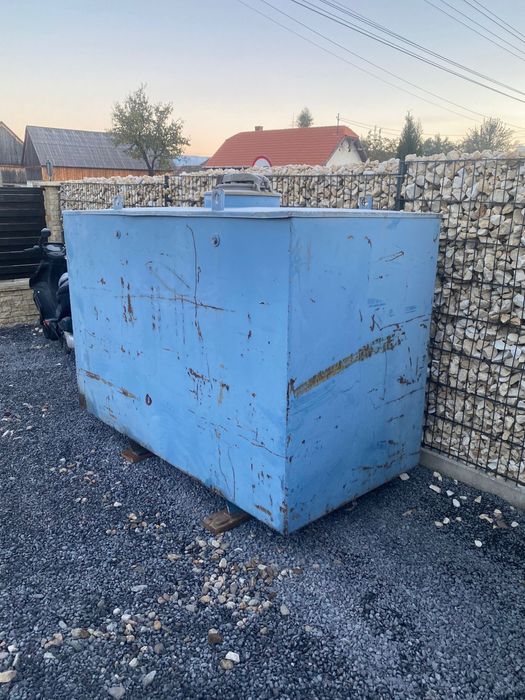Rezervor motorina tanc statie 2000 litri