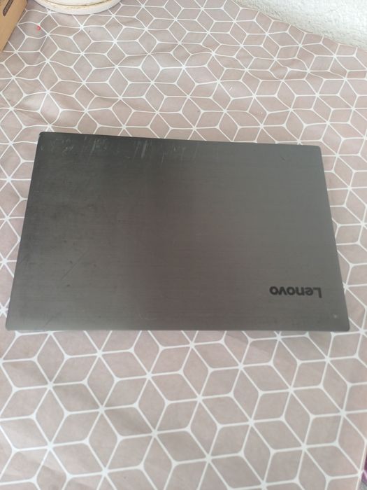 Laptop Lenovo i5 8th ssd ddr4
