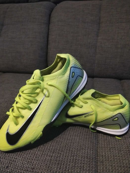 Nike Mercurial Sintetic Acc