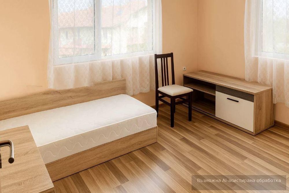 Дава се под наем Етаж от къща в Бяла - 130 кв.м за 460 € - Снимка #2