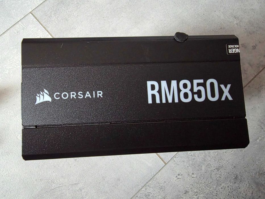 Vand Sursa Corsair RM850x, Cybenetics Gold, 850W, 12VHPWR, ATX 3.1, Full Modulara, Negru