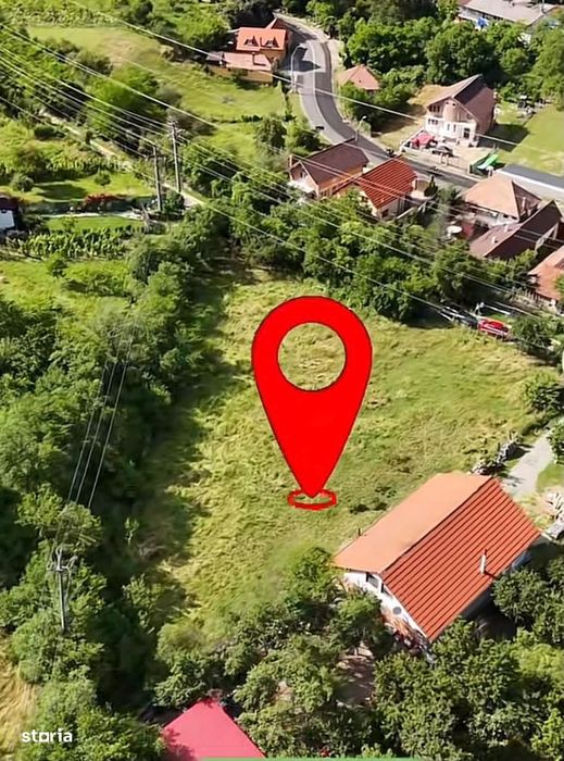 Teren intravilan de vânzare în zonă rurală