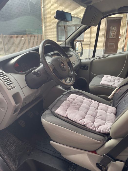OPEL Vivaro 2012 — imagine 4