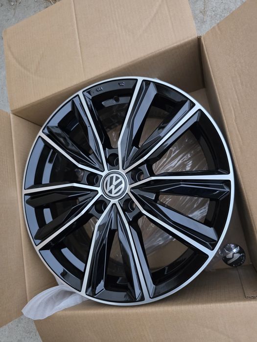 Jante de aliaj pentru vw pe 17 marca silver line model Akron