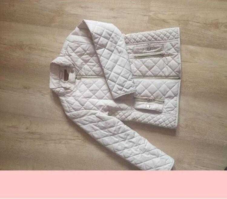 Продам детскую курточку