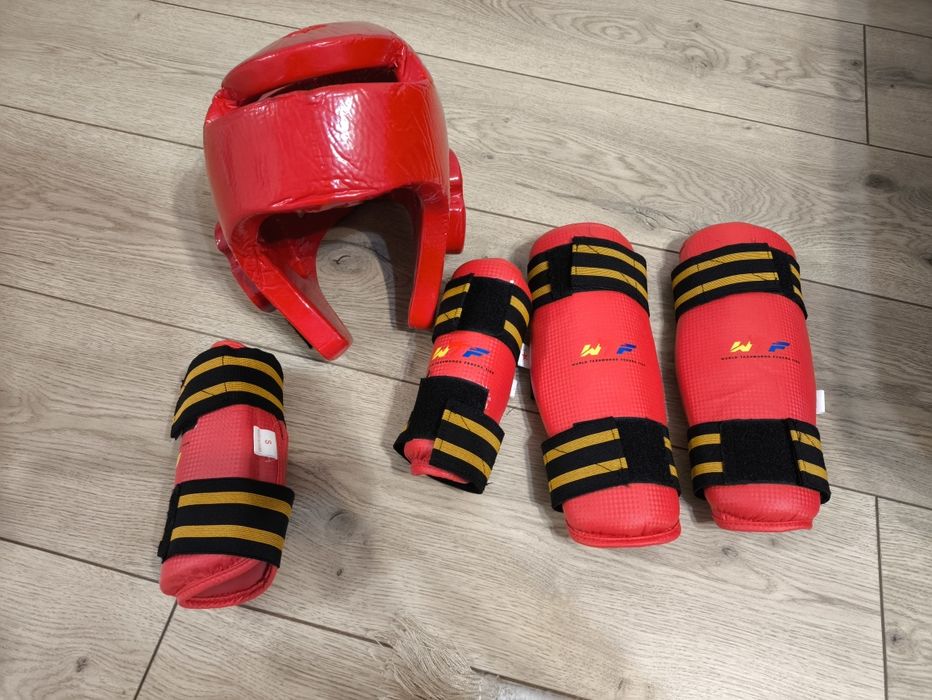 Защитный комплект кикбокс