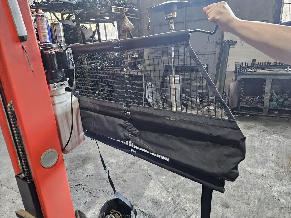 Щора/мрежа за Infiniti QX70