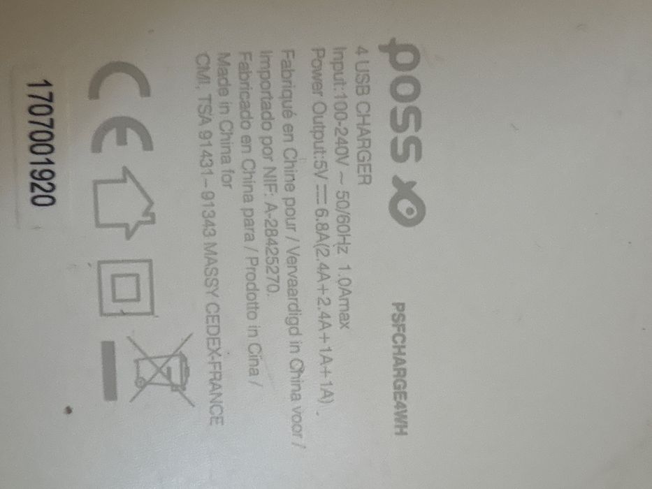 Stație de încărcare USB multiplă Poss 4 porturi (cu cablu de alimentare inclus
