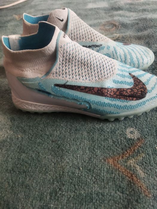 Продаю сороконожки Nike phantom gx (оригинал)