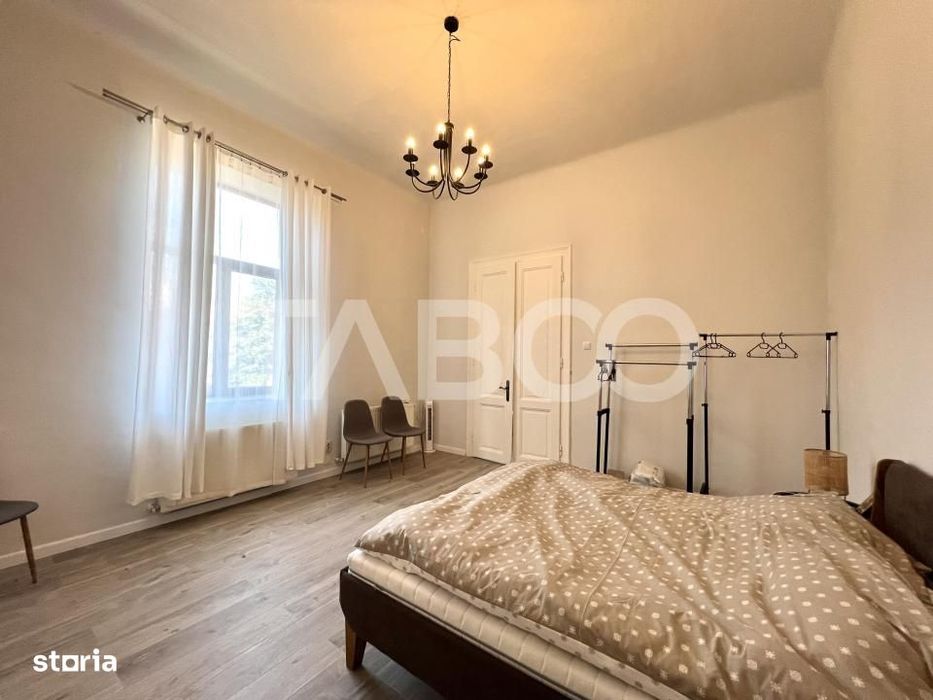 Apartament cu 3 camere si terasa de 14 mp in zona Centrala la cheie — fotografia 1