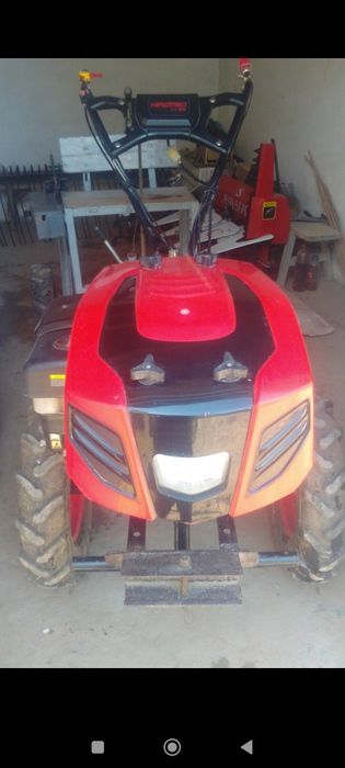 Motokultivator srochno sotiladi