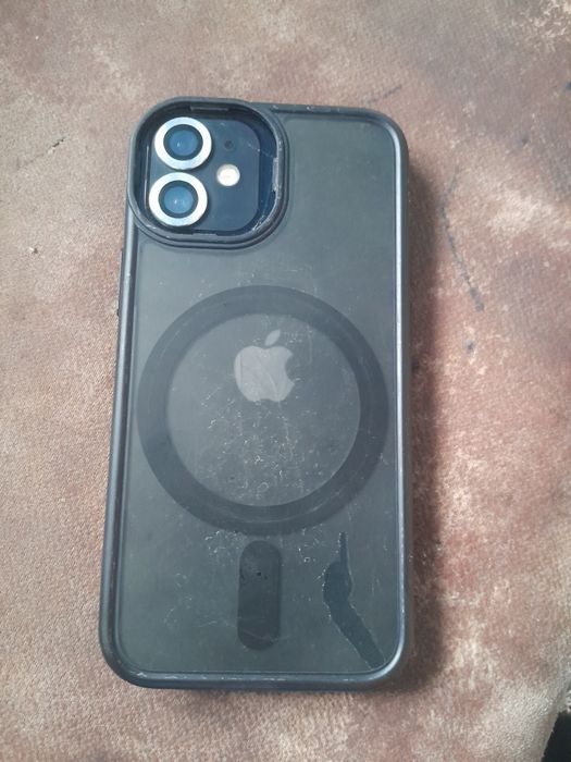 iPhone 12 mini | Срочно | Под ремонт

Продам Apple iPhone 12 mini.