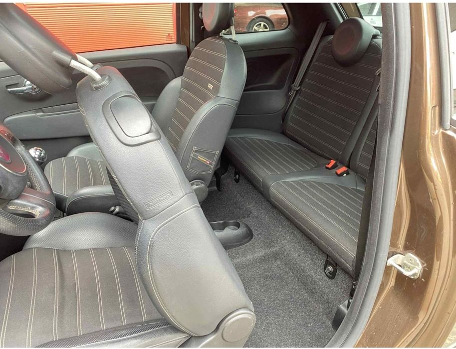 Vând URGENT  Fiat 500 By Diesel Edition ( Ediție Limitată )