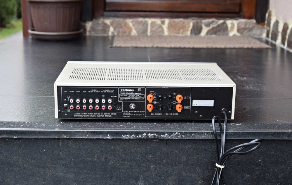 Amplificator Technics SU-V3