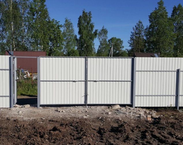 Заборы .ворота .монтаж