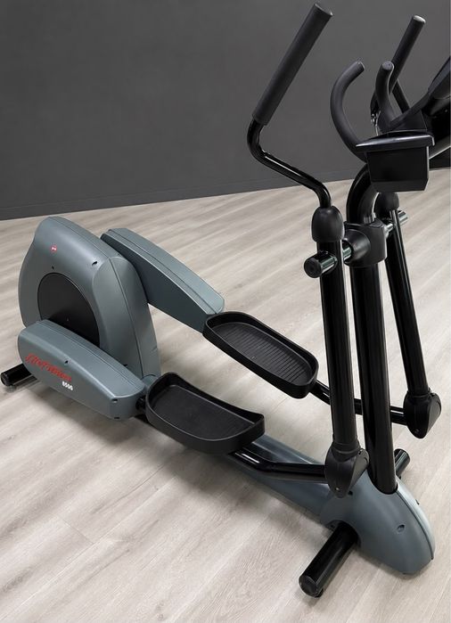Bicicleta eliptica Cross Trainer Life Fitness 8500