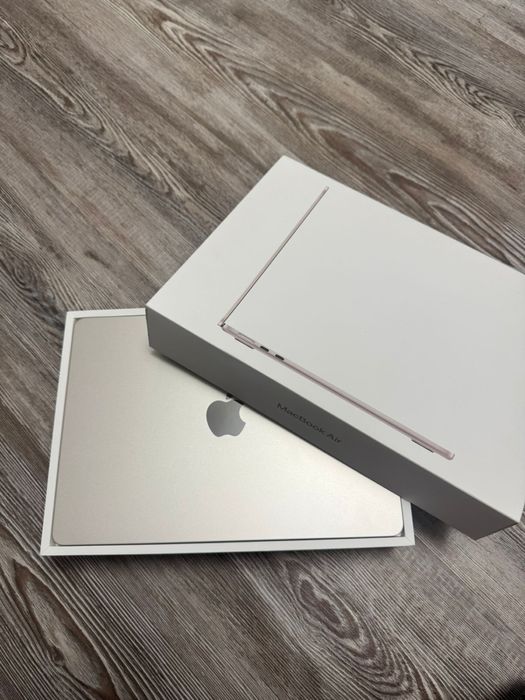 macbook air М2, 2022/256gb 16,6