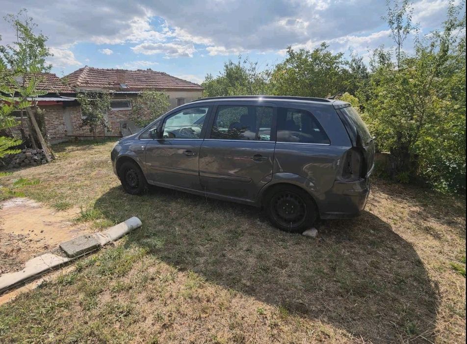 Opel Zafira B 1.7cdti 2010г на части