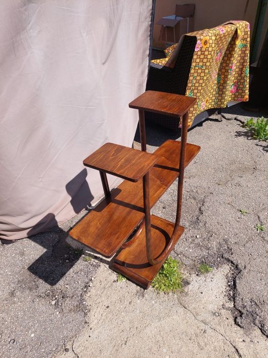 Pat flori Thonet Mudus Burolva