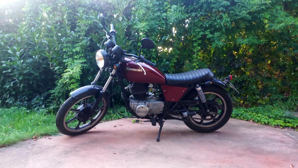 Vând Kawasaki KZ 250 Cafe Racer 1980