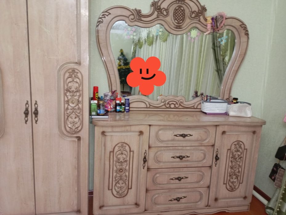 Mebel yaxshi holatda