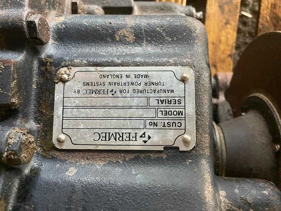 Cutie de viteze FERMEC COM-T4-2031  buldoexcavator