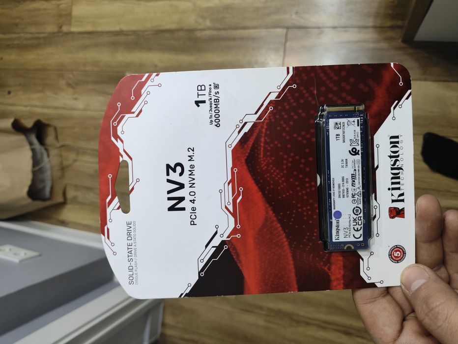 Продам комплектующие на 1700 Prime B760M-K-D4 новая в упаковке