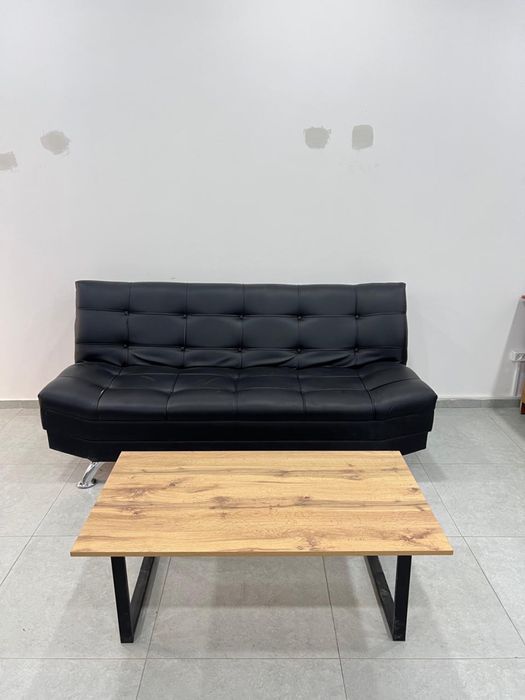 Стильный диван + журнальный столик