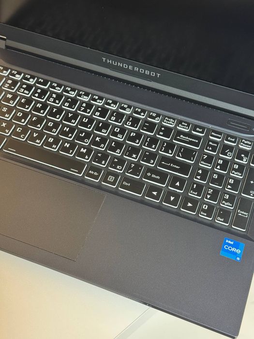 Thunderrobot i5/12, SSD512GB, RTX3050