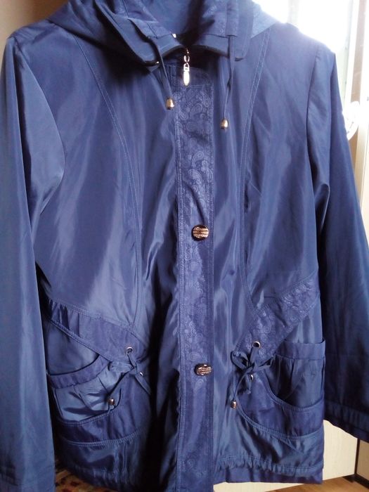 Женская куртка 58-60 р