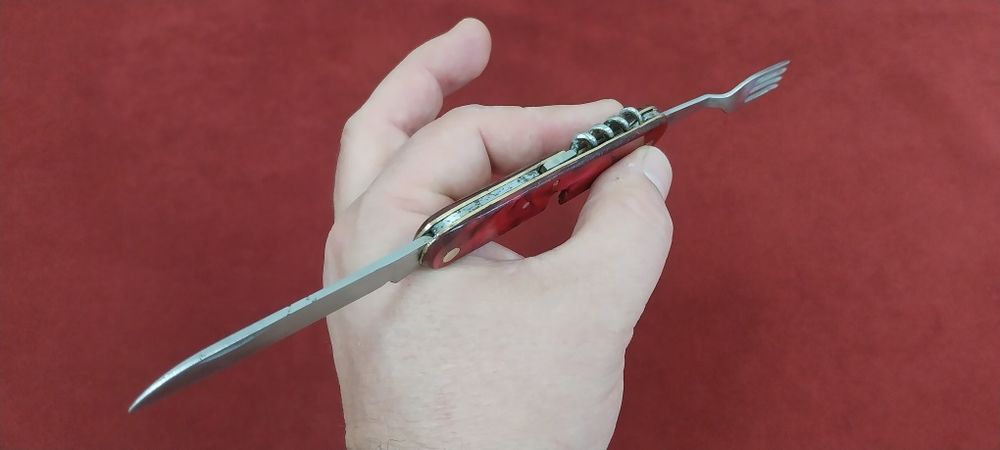 Джобно ножче - "П.Денев"