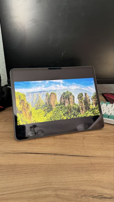 Планшет Apple iPad Air 13 2025