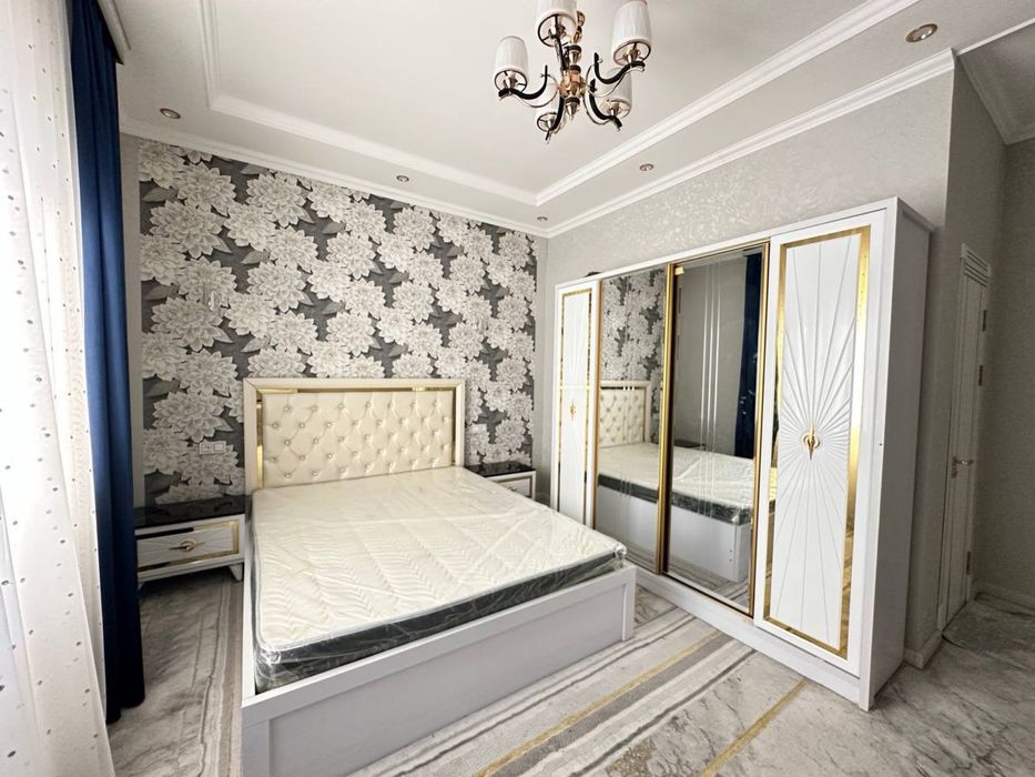 Қази махаллада Енги 2 сотокли евро коттедж сотилади