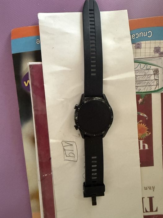 Смарт часовник Huawei gt2