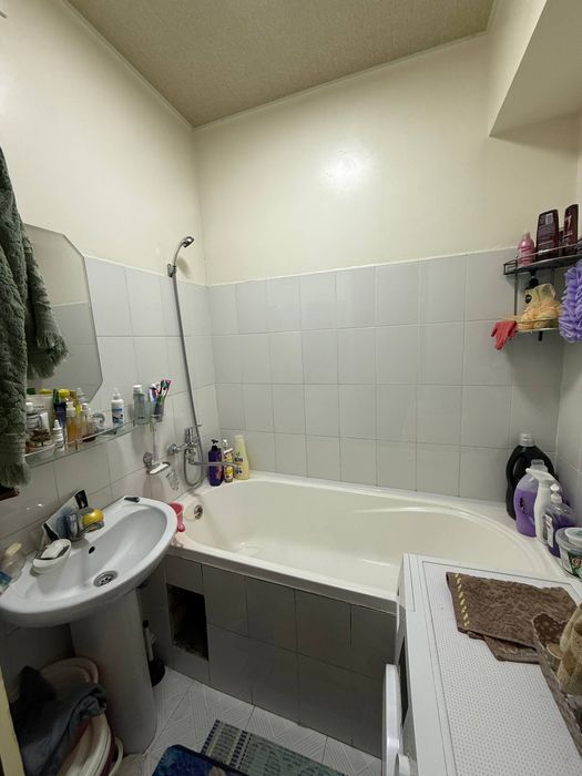 Срочно продается 3 компания квартира сергили 5а