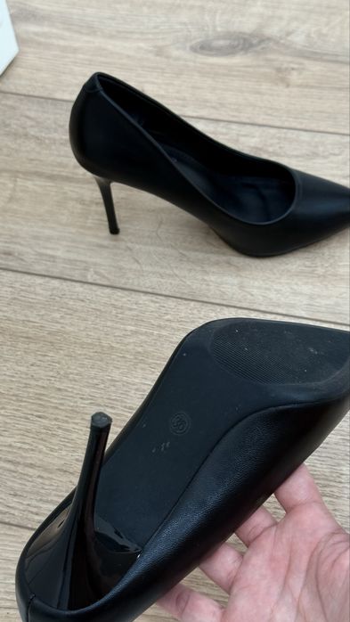 Женские туфли 2 шт