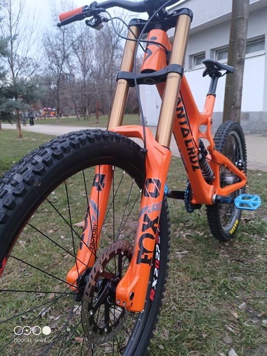 Santa Cruz V10- Carbon,Downhill,Dh,планинско колело,спусканес