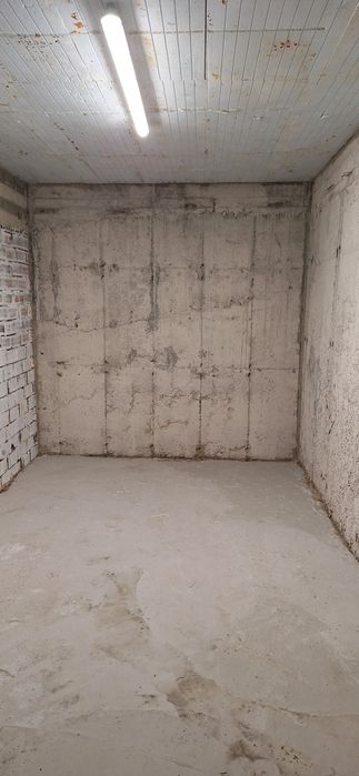 Продавам гараж в Люлин 1