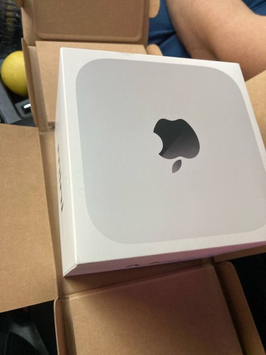 Apple Mac mini M4 16GB/512GB — M4 Chip