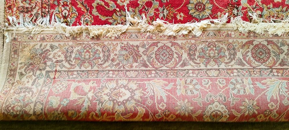 Български килим тип персийски от началото на 20 век