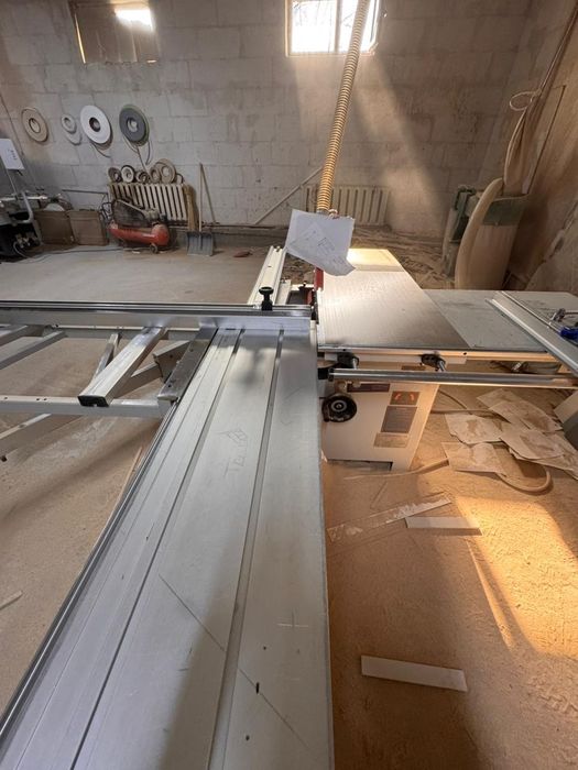 Распиловочный станок