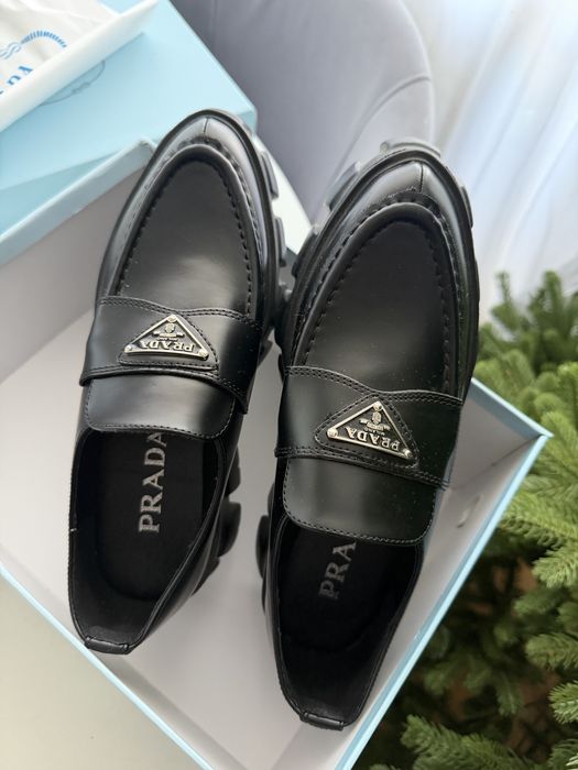 Лоферы prada для школы